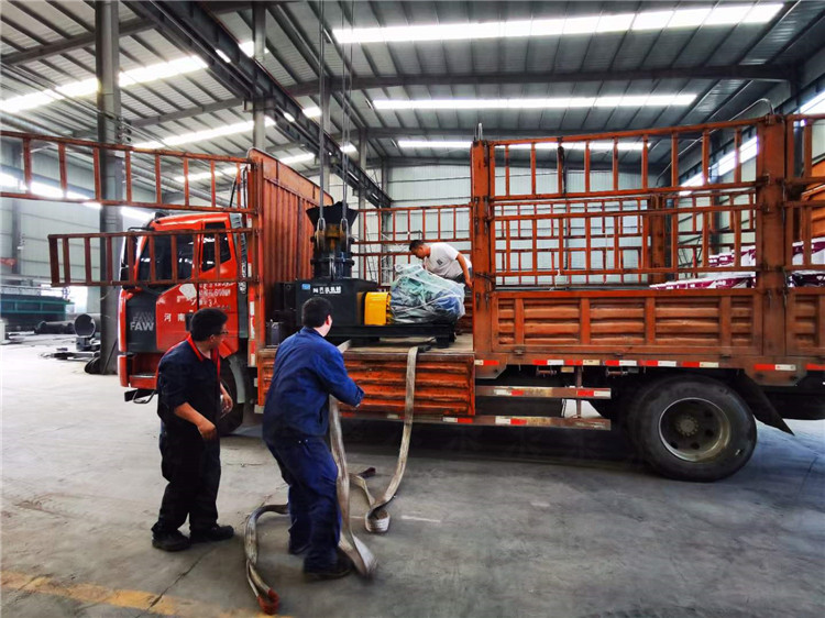 ���Ͽ͑��ЙC������ƽģ�D�������C�l(f��)؛�F(xi��n)��